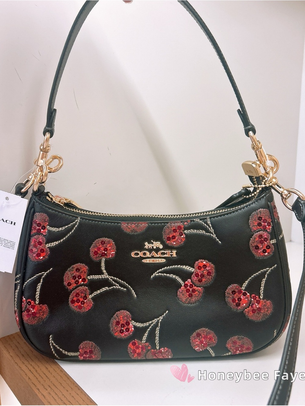 NWT COACH CCZ16 Teri Shoulder Bag With Cherry Print Gold/Black regular size